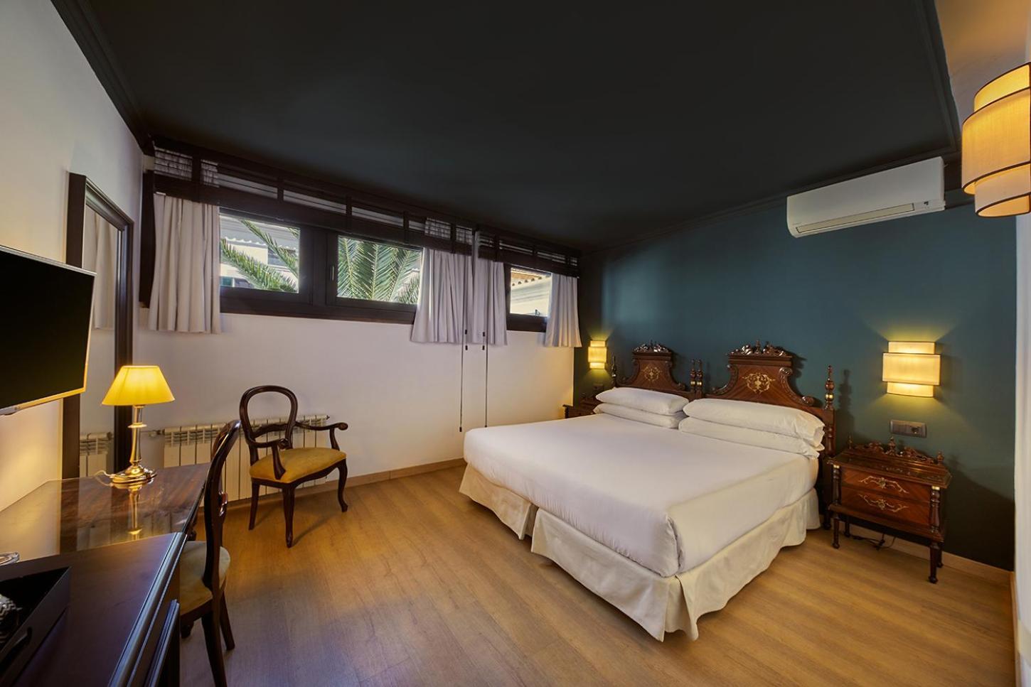 Hotel Born Palma de Mallorca Luaran gambar